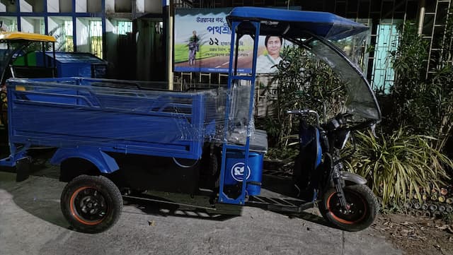 Battery Operated Half Loader